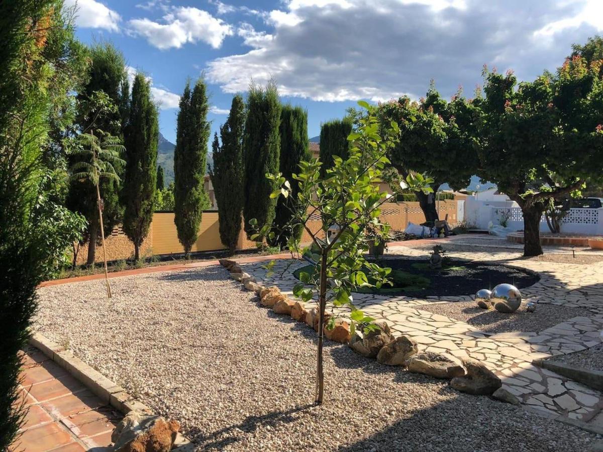 Lovely 2 Bed Apartment In Alcalalí Exteriér fotografie